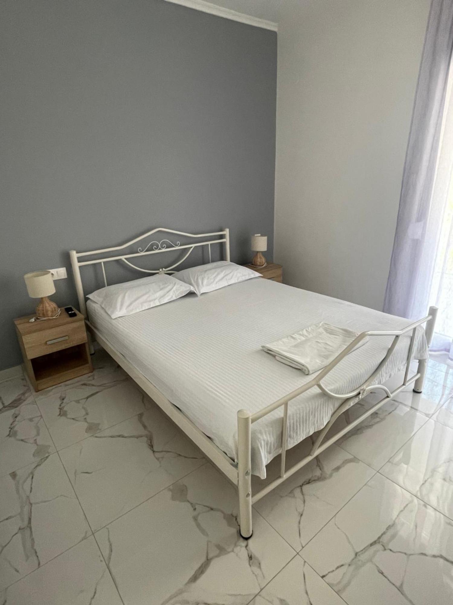 Antonis Apartment Paralia Dionysiou Pokoj fotografie